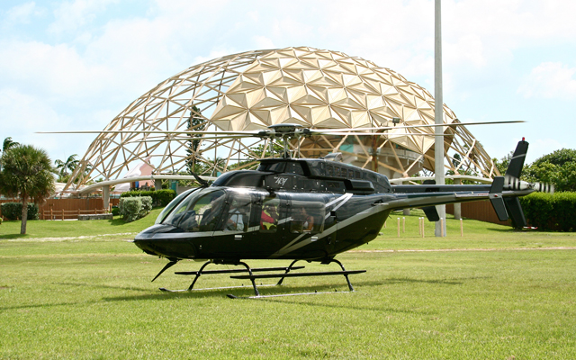 Miranda Style Lounge