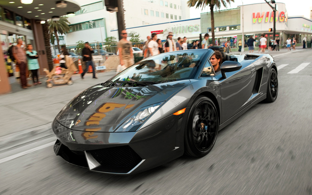 Miranda Style Lounge