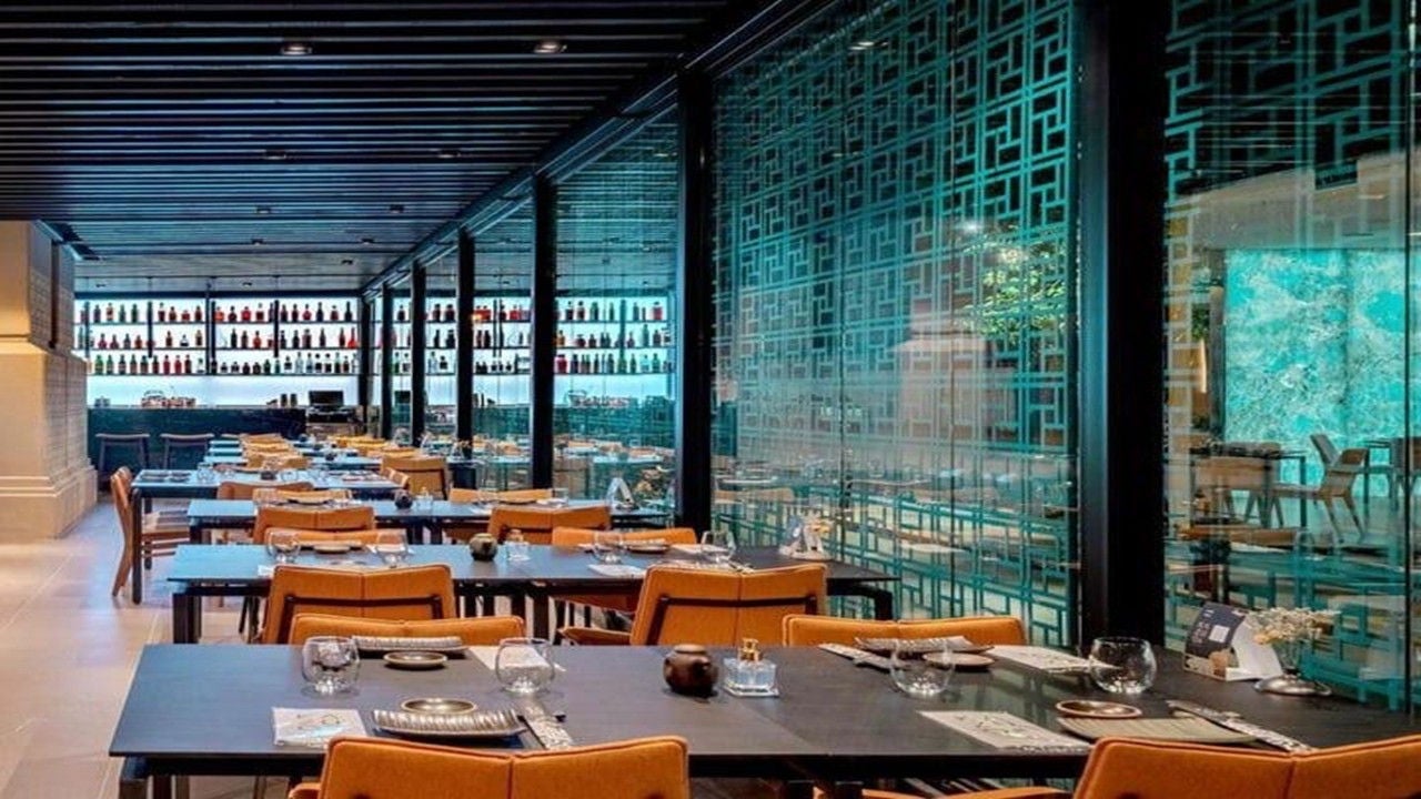 Digital cards apply for and receive.