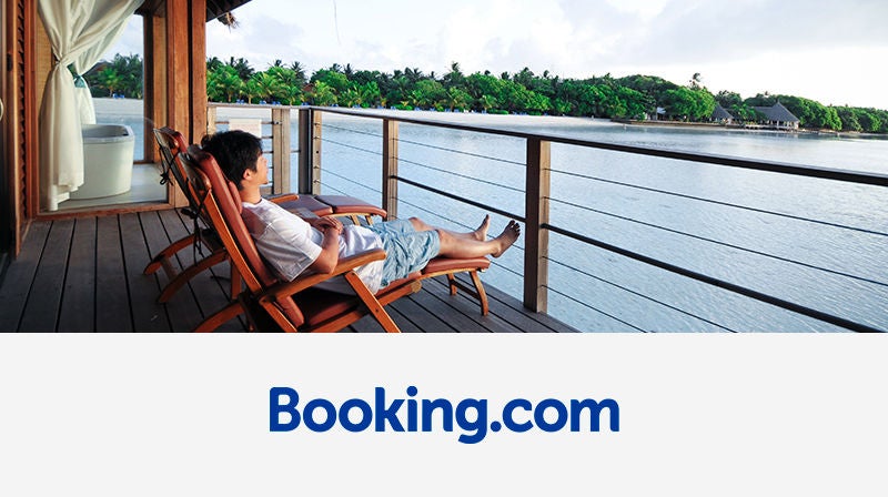 Скидка до 4% на Booking.com