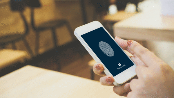 verrouillage biométrique d'un téléphone portable