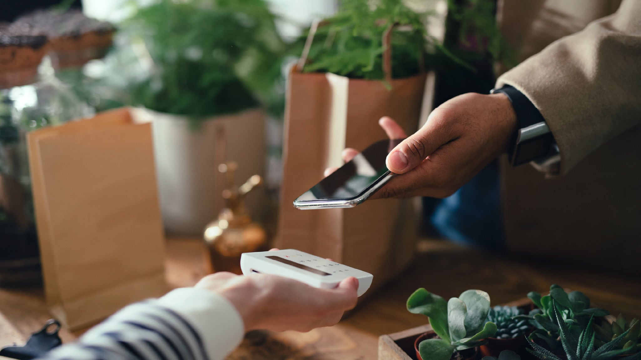 Card tap payment made using mobile phone
