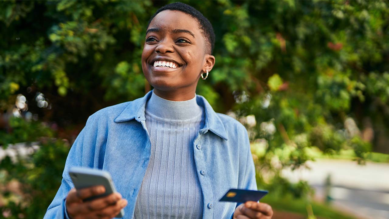 Women using Mastercard.