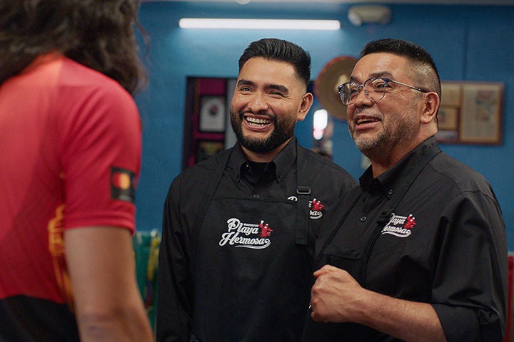 Los Maldonado en su restaurante en Arizona. 