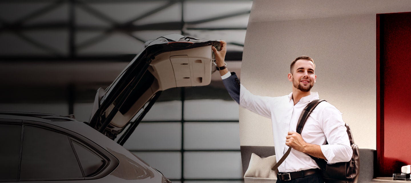 man with a backpack opening car trunk
