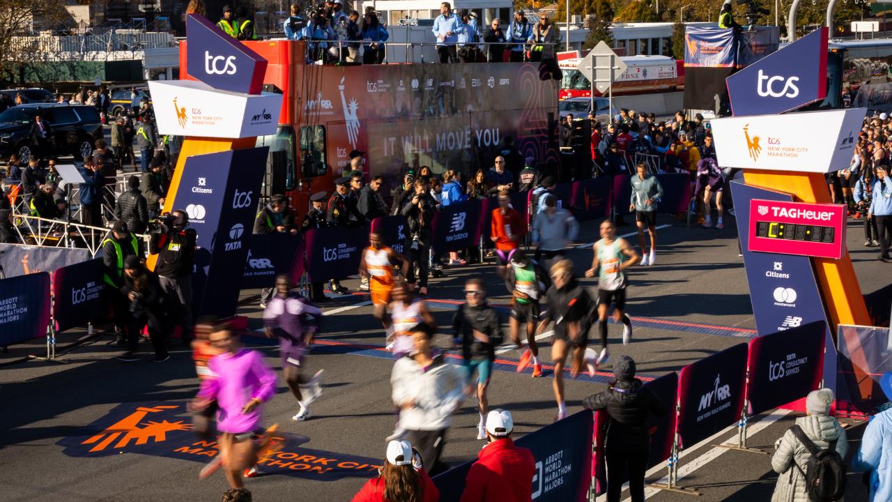 Runners at the Priceless Start at the NYC Marathon