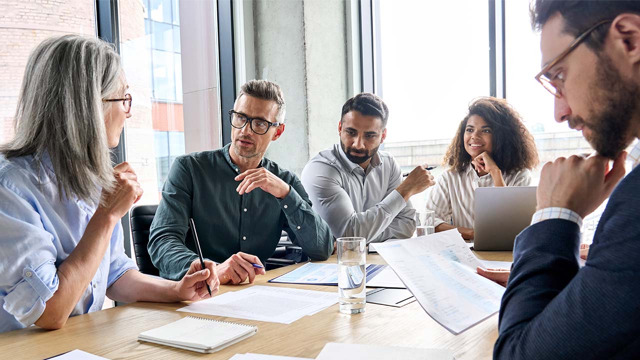 Team arbeitet an einem Projekt