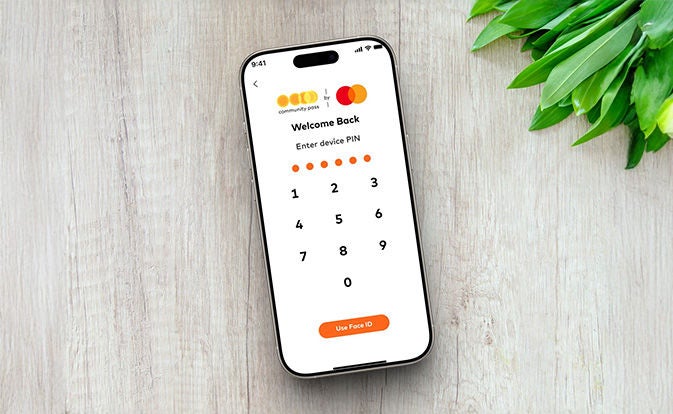 Ein Smartphone, das einen PIN-Eingabebildschirm zeigt