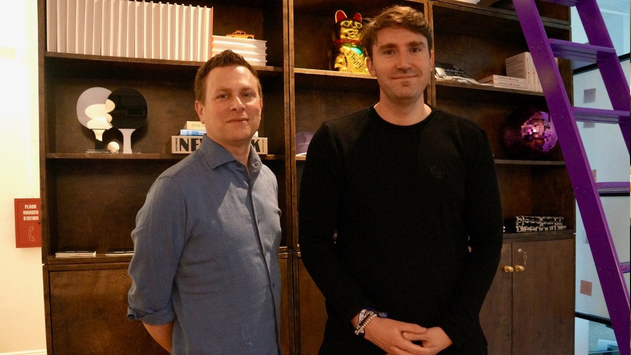 MoonPays VD Keith Grossman och VD och medgrundare Ivan Soto-Wright på MoonPays kontor. 