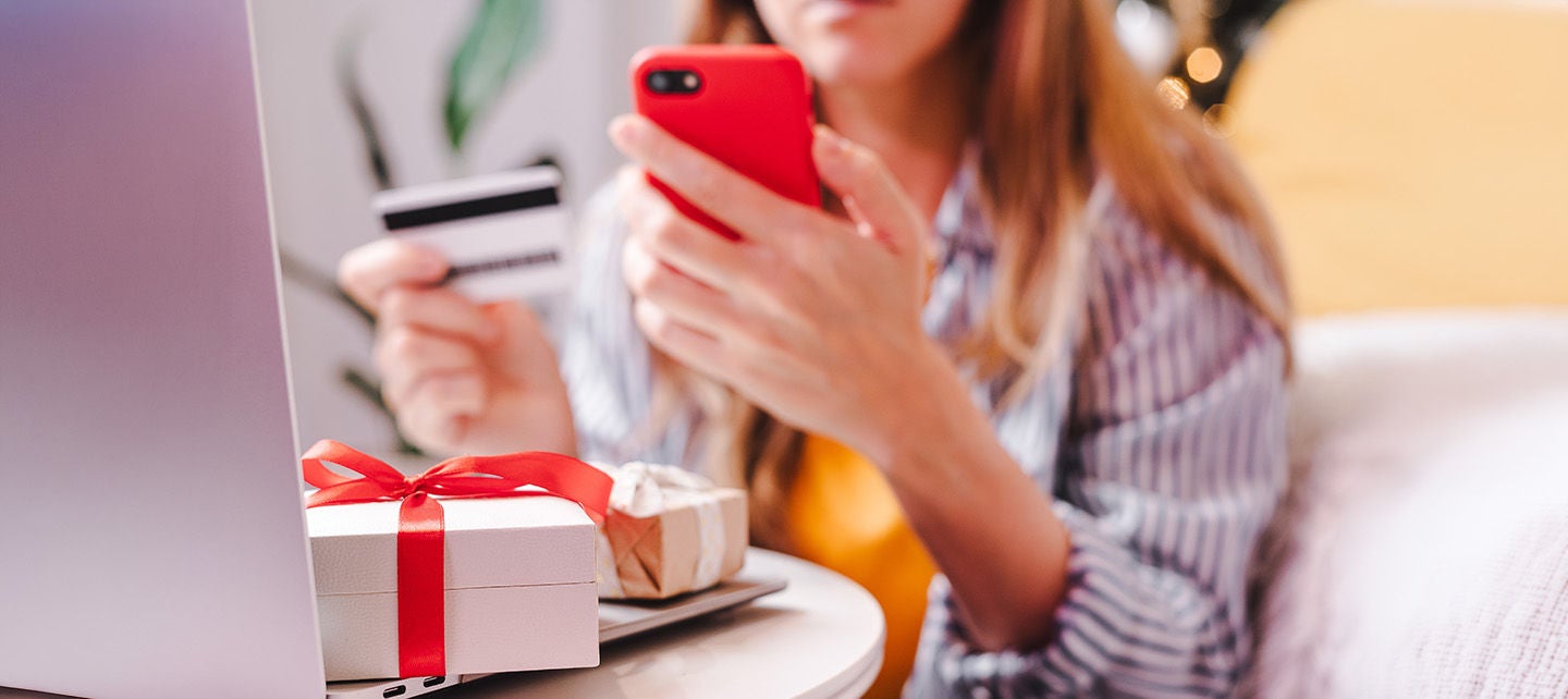 Holiday shopping with mobile phone