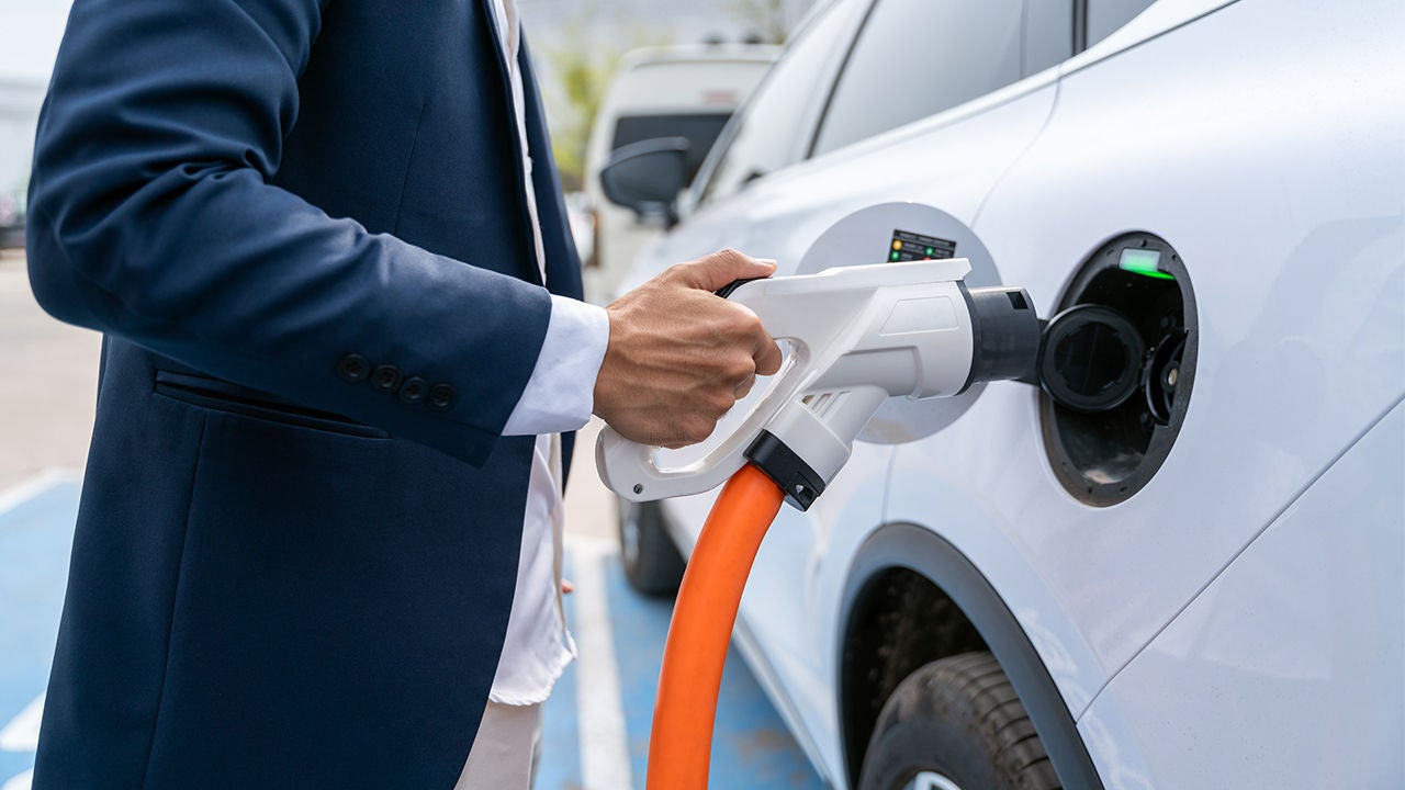 RYD InCar Payment EV Charging Visual