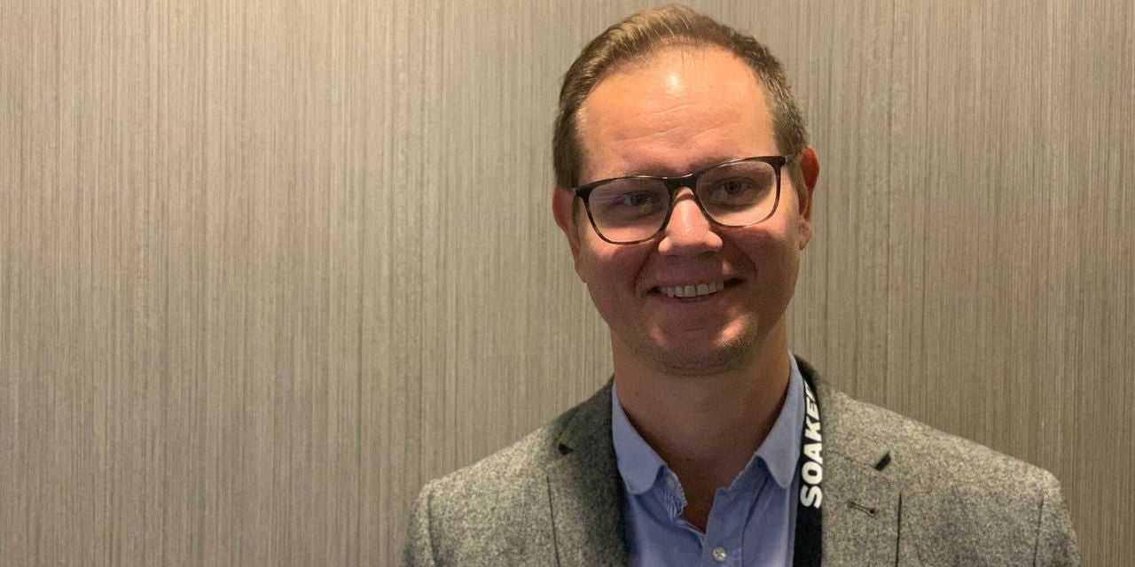 шест чифта рамки за очила по цени