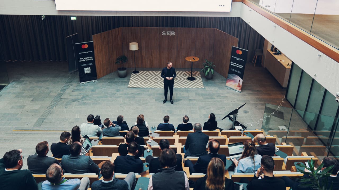 speaker presenting audience auditorium hall