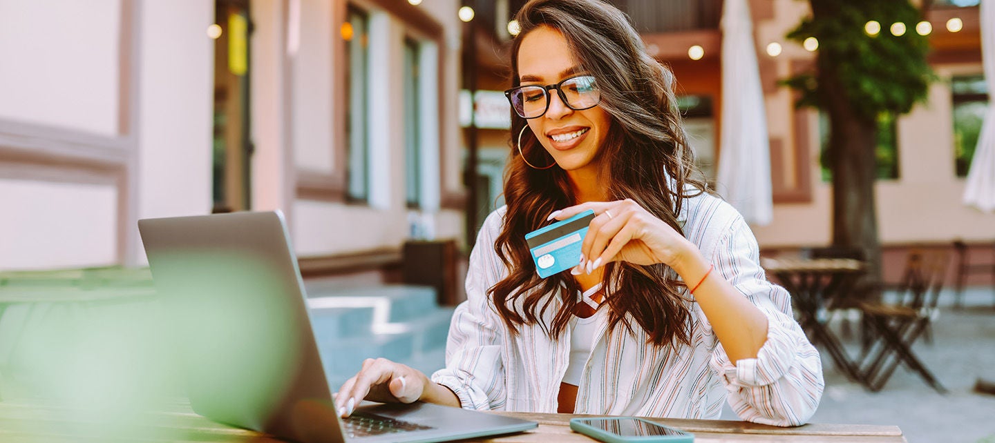 woman shopping on her laptop