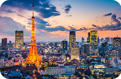 Tokyo skyline at sunset.