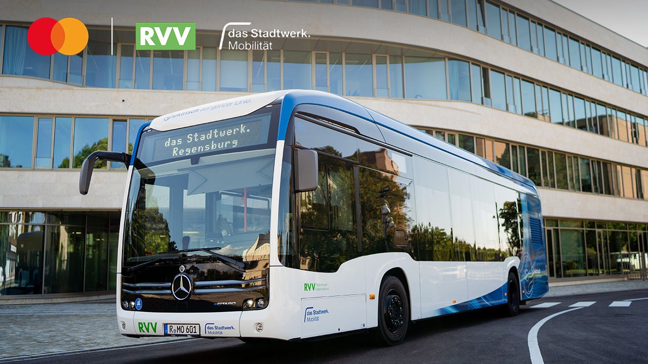 Smart City Regensburg Bus Stadtwerke Partnerschaft