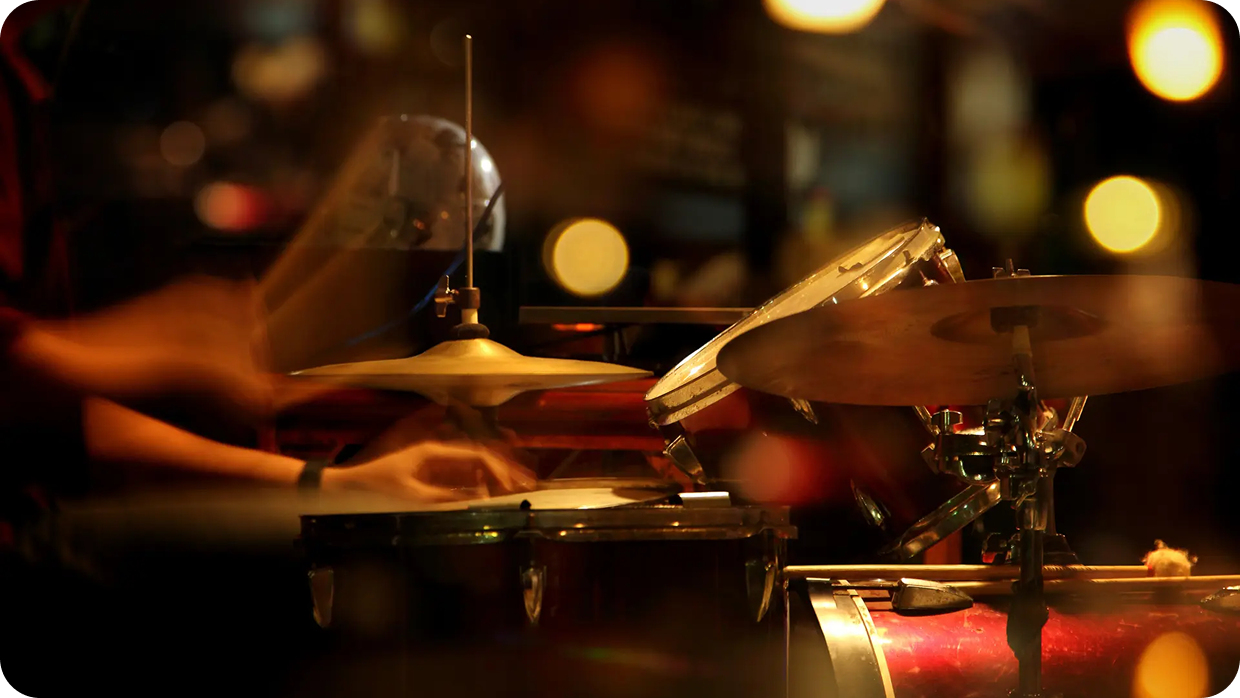 Music instruments 