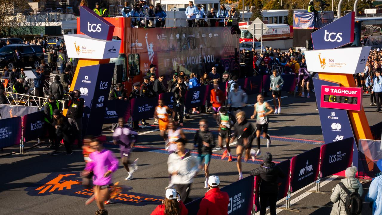 Runners at the Priceless Start at the NYC Marathon