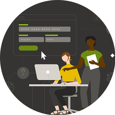 Twee collega's die samen achter een computer werken.