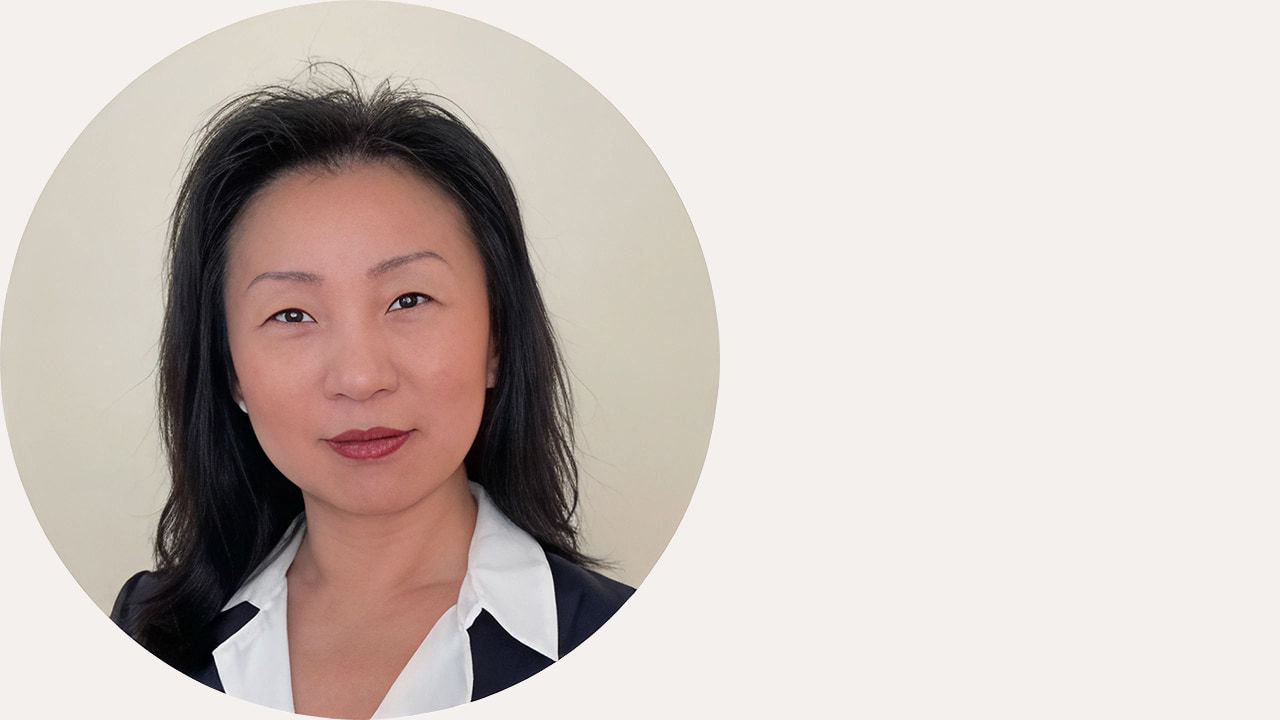 Vivian Zhou