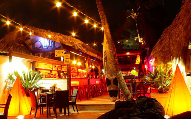 Juanillo Beach Foods & drinks
